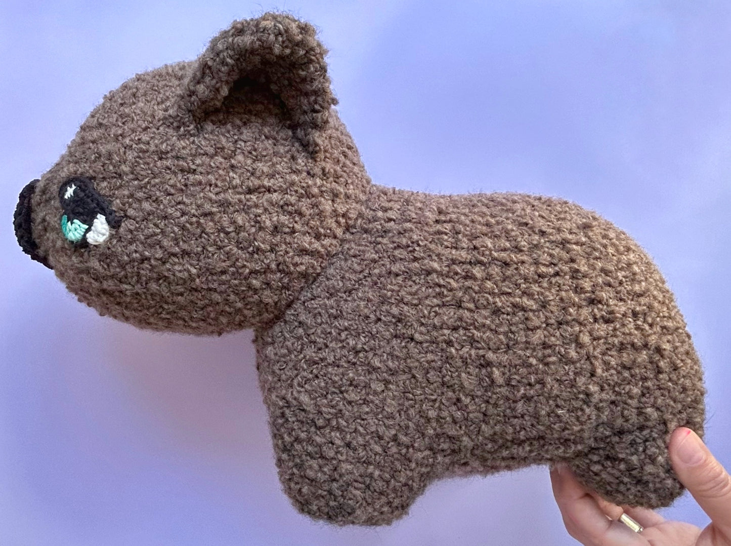 Large wombat plushie - Brown curly