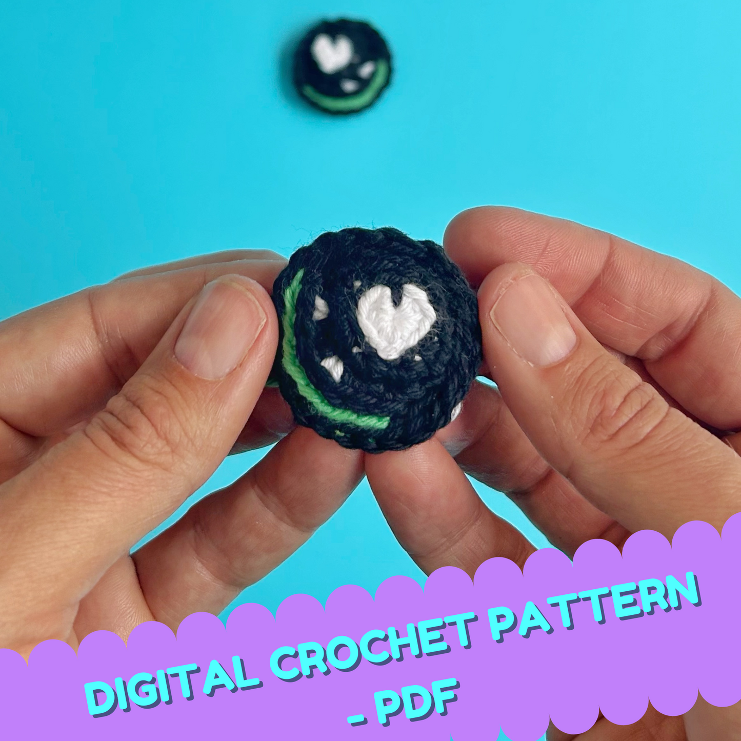 Digital crochet pattern - Heart eye