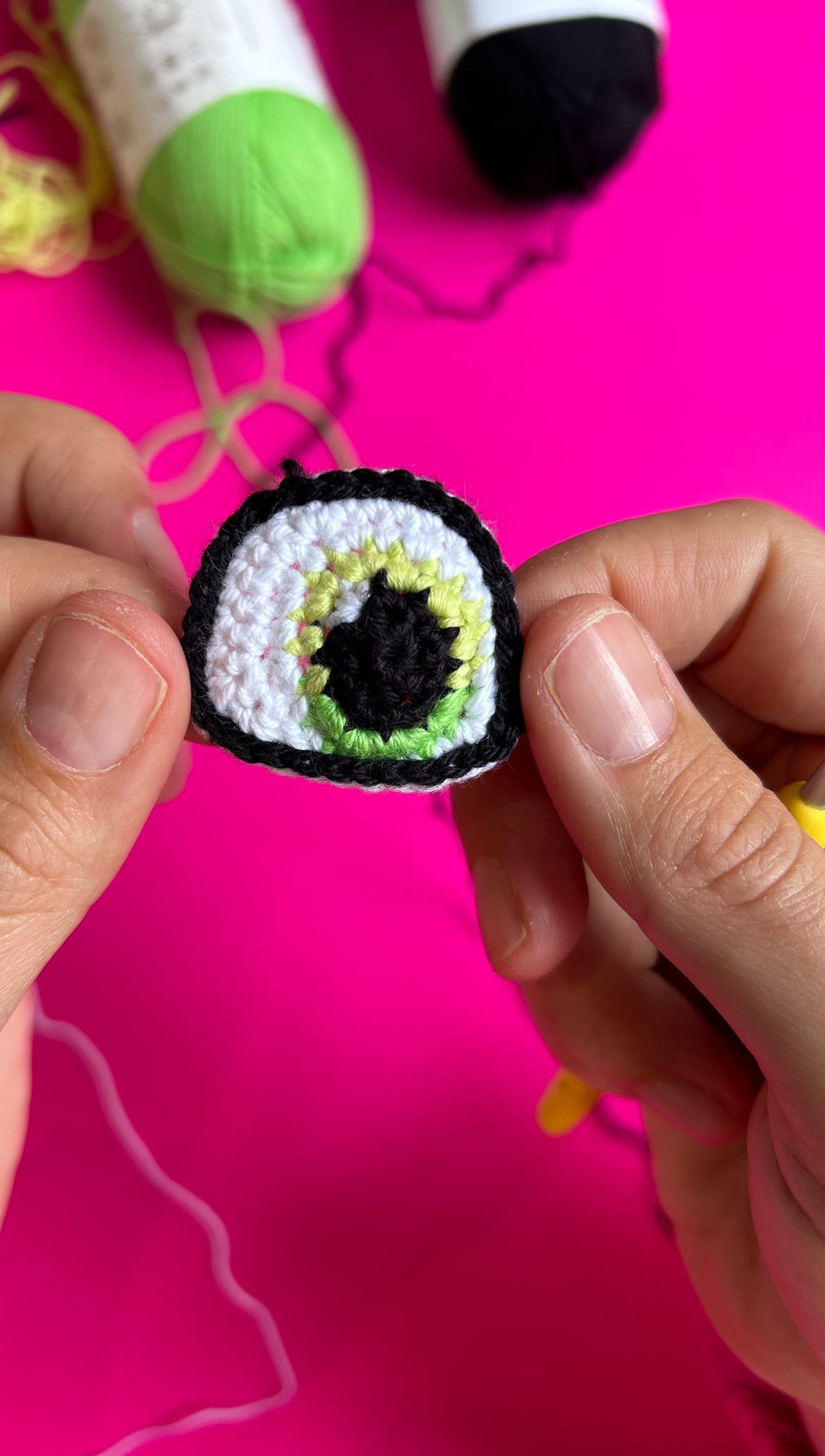 Digital crochet pattern - Arch cartoon eye