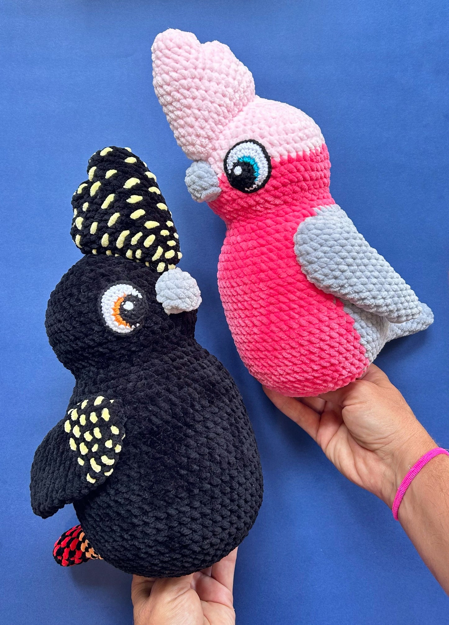 Digital crochet pattern 2 in 1 - Galah / Black Cockatoo