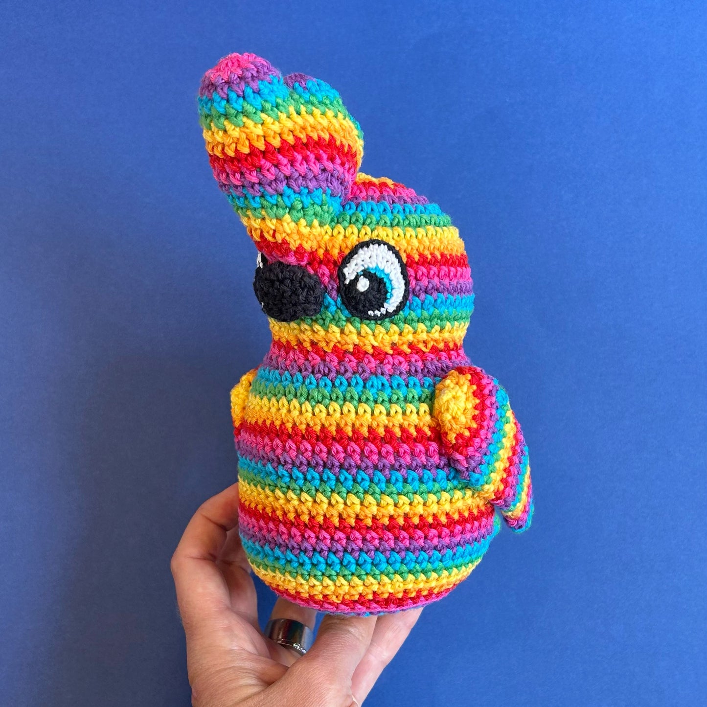 Rainbow cockatoo toy - small