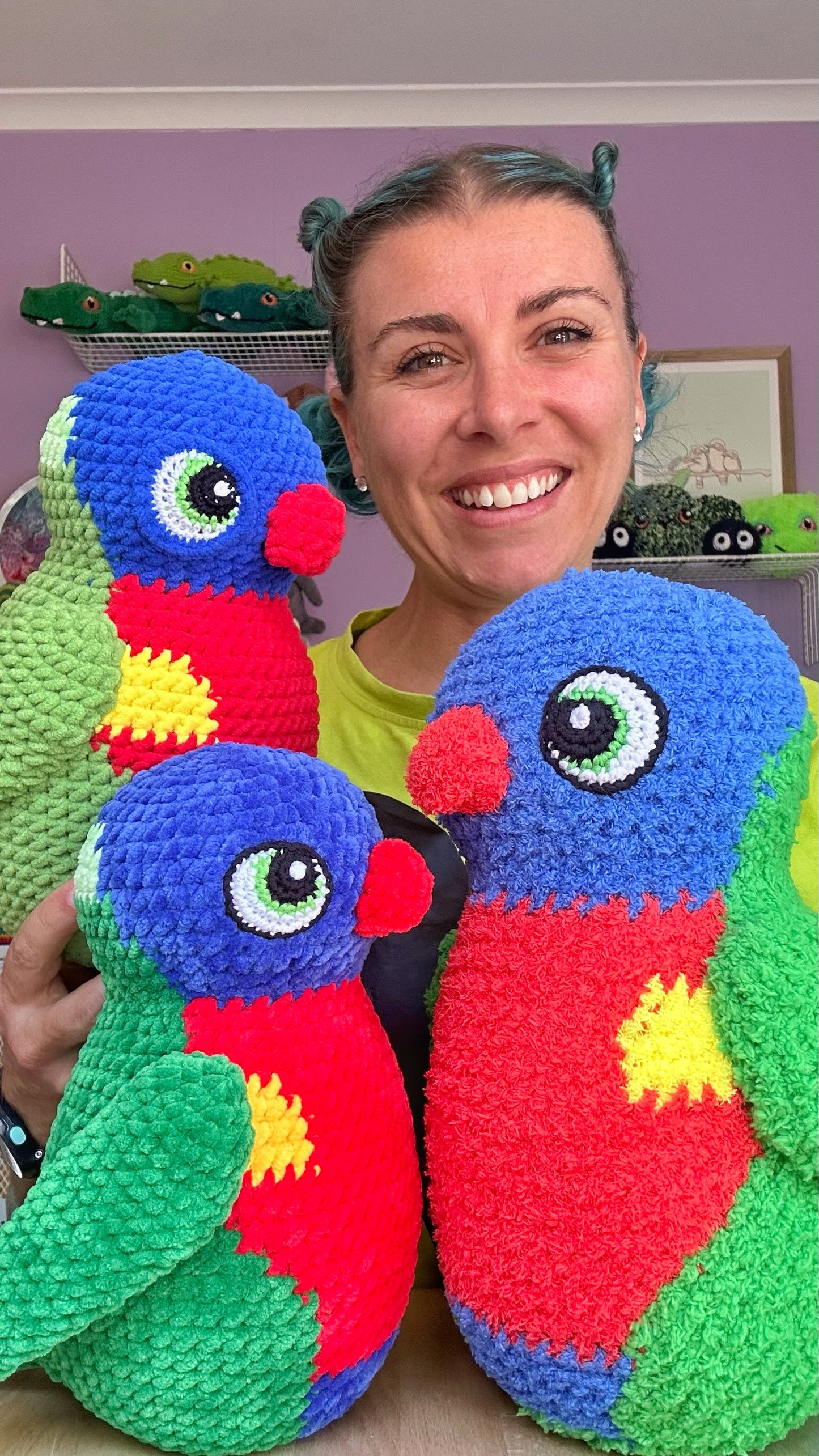 Digital crochet pattern - Rainbow Lorikeet