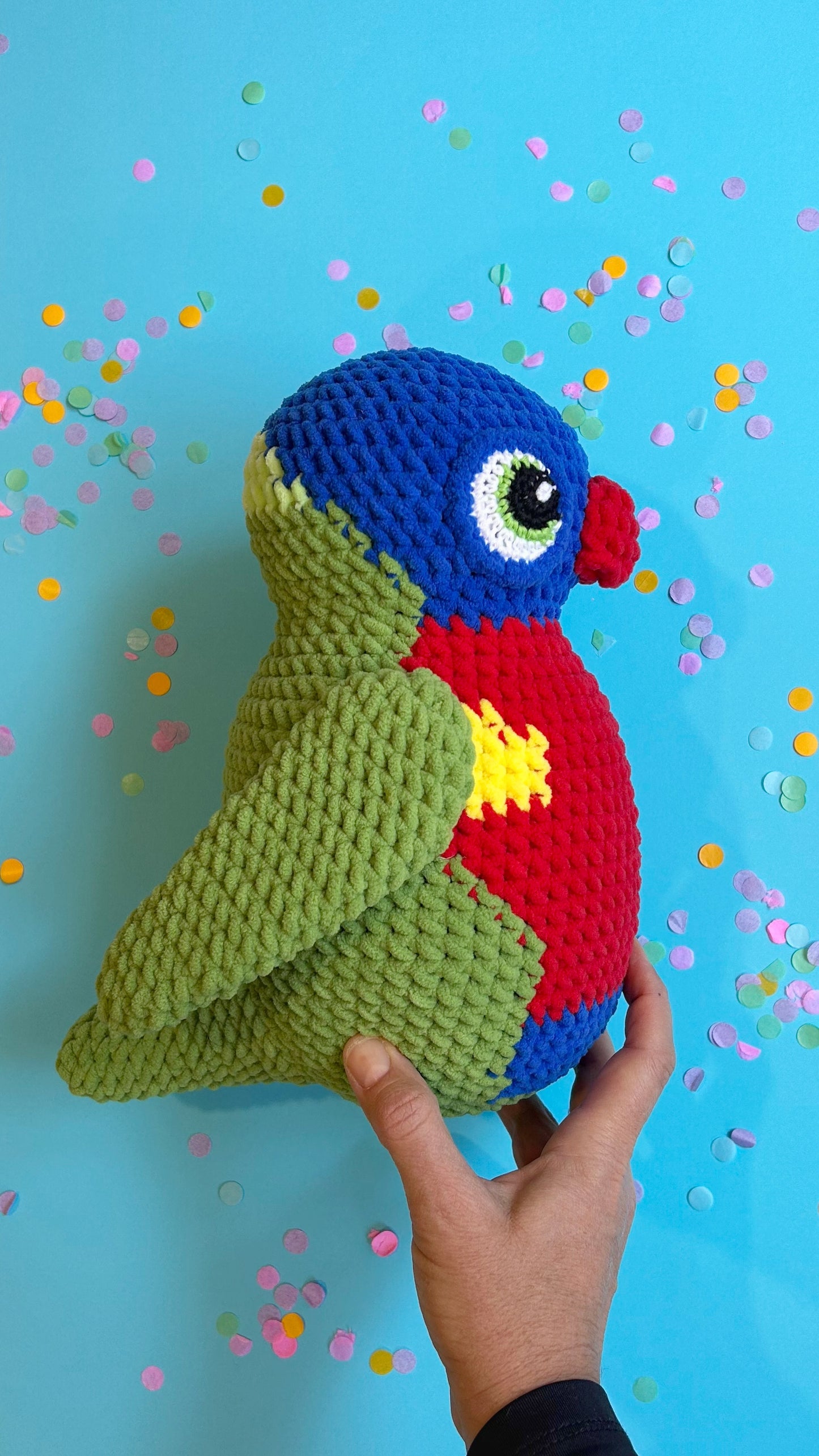 Rainbow Lorikeet plushie - Cartoon eyes